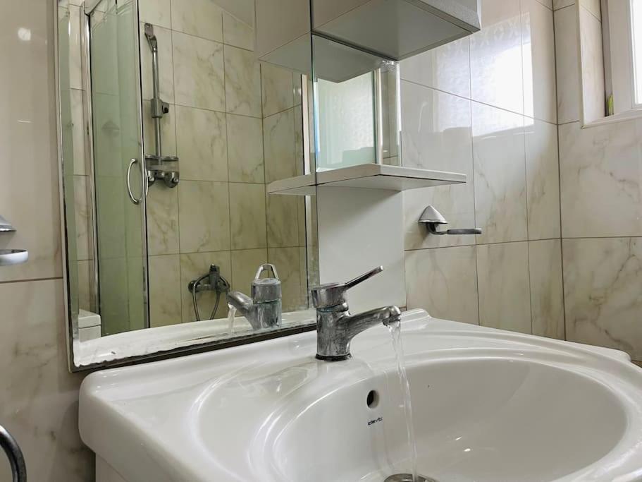 Modi Apartments 佩奇 外观 照片