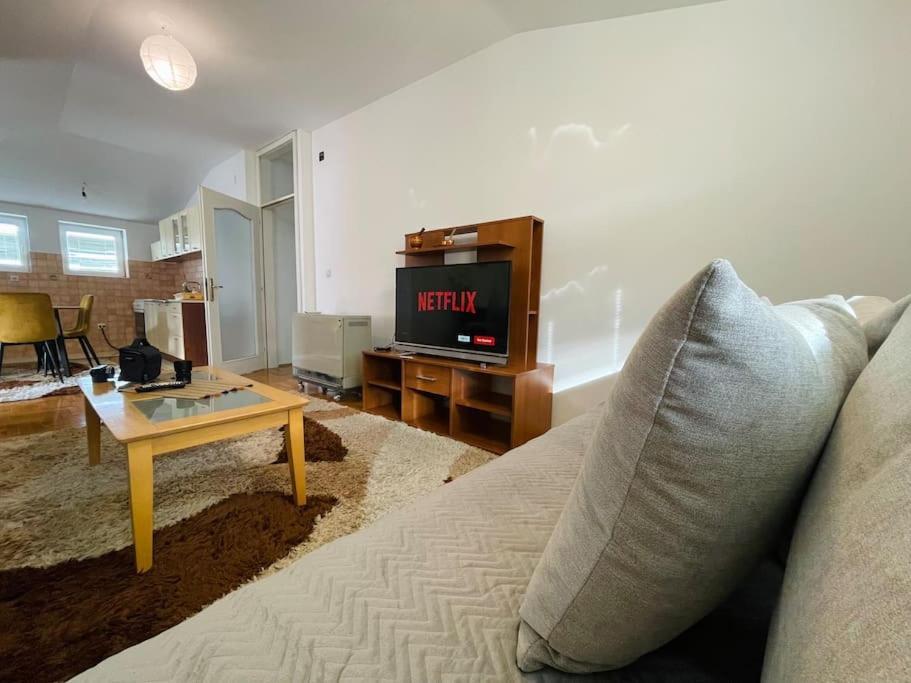 Modi Apartments 佩奇 外观 照片